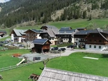 Haus Jakober – Interview über die Geschichte des Hauses