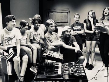 Interview mit Teresa & Daniela – Kinder, Klima und Umweltschutz | Weitblick TV