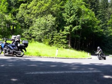 Nawu Apartments | Cabrio & Motorrad