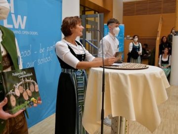 Private: HLW Hermagor Verabschiedung und Buchpräsentation