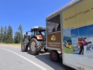 Private: Making of – Hotel Gartnerkofel Schweine waschen